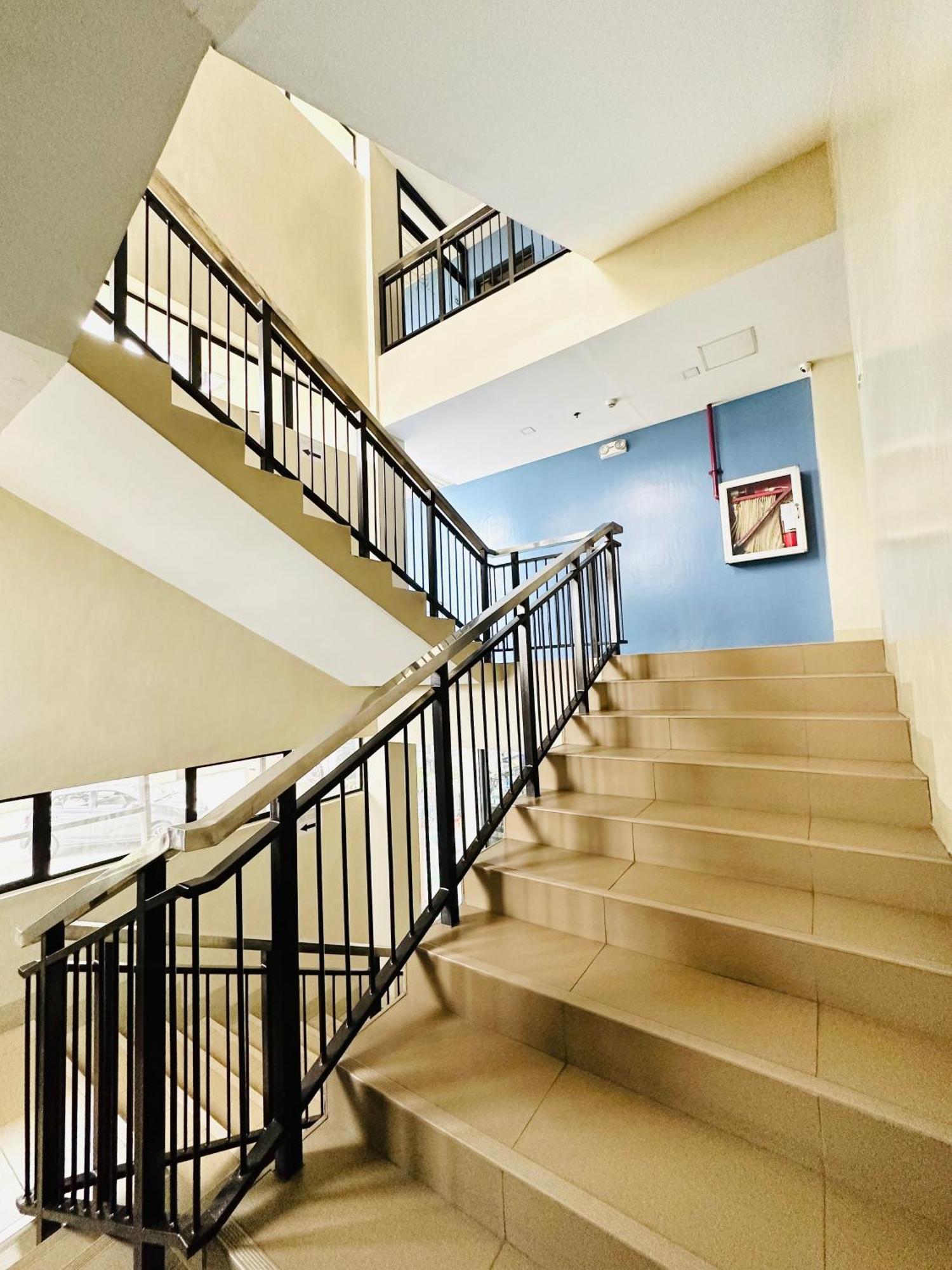 Felix Residences Cebu Extérieur photo