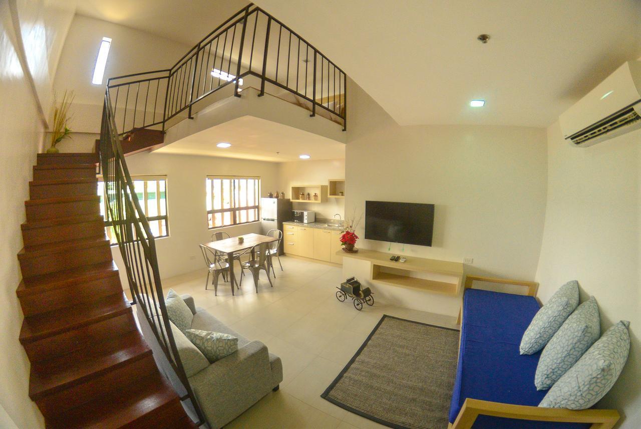 Felix Residences Cebu Extérieur photo