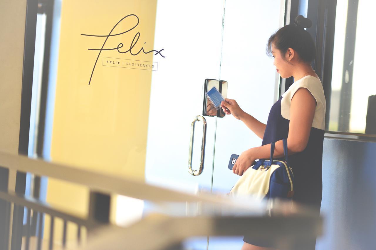 Felix Residences Cebu Extérieur photo